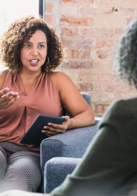 How to Find the Right Self-Help Course for You